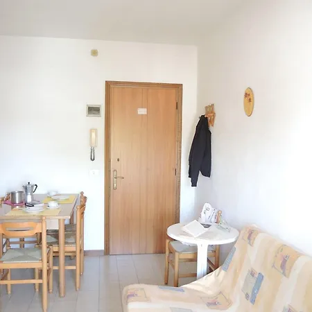 Comfortable Flat With Terrace 100m From The Lejlighed *